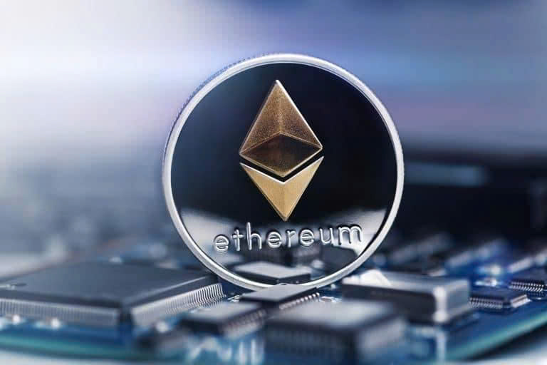 Standard Chartered: Kho bạc Ethereum vượt trội hơn cả ETF spot ETH