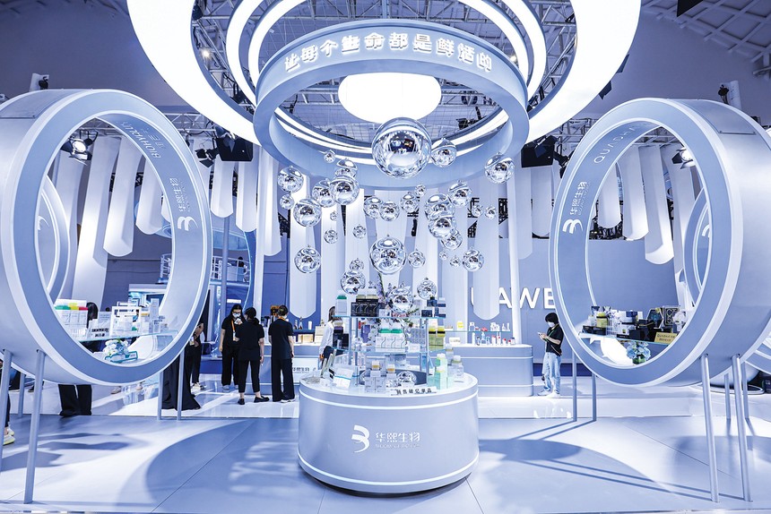 Trung Quốc: Phía Sau Những Thương Vụ Tỷ Đô Vào Cổ Phiếu Biotech